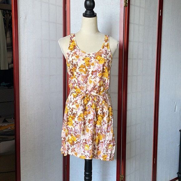 Divided by H&M Floral Dress w/Scoop Neck & Tie Around Waist (Size: 4) - Picture 6 of 12